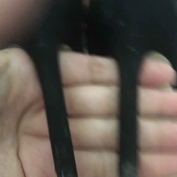 Black high heel shoes - Picture 9 of 11